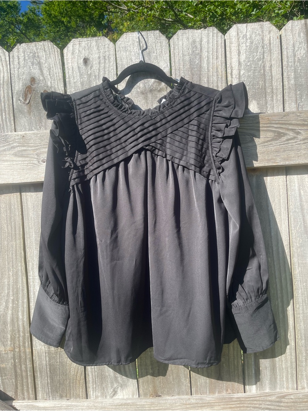 Black Pleated shoulders Ruffle Blouse